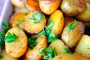 Potatoes baked in multivarka